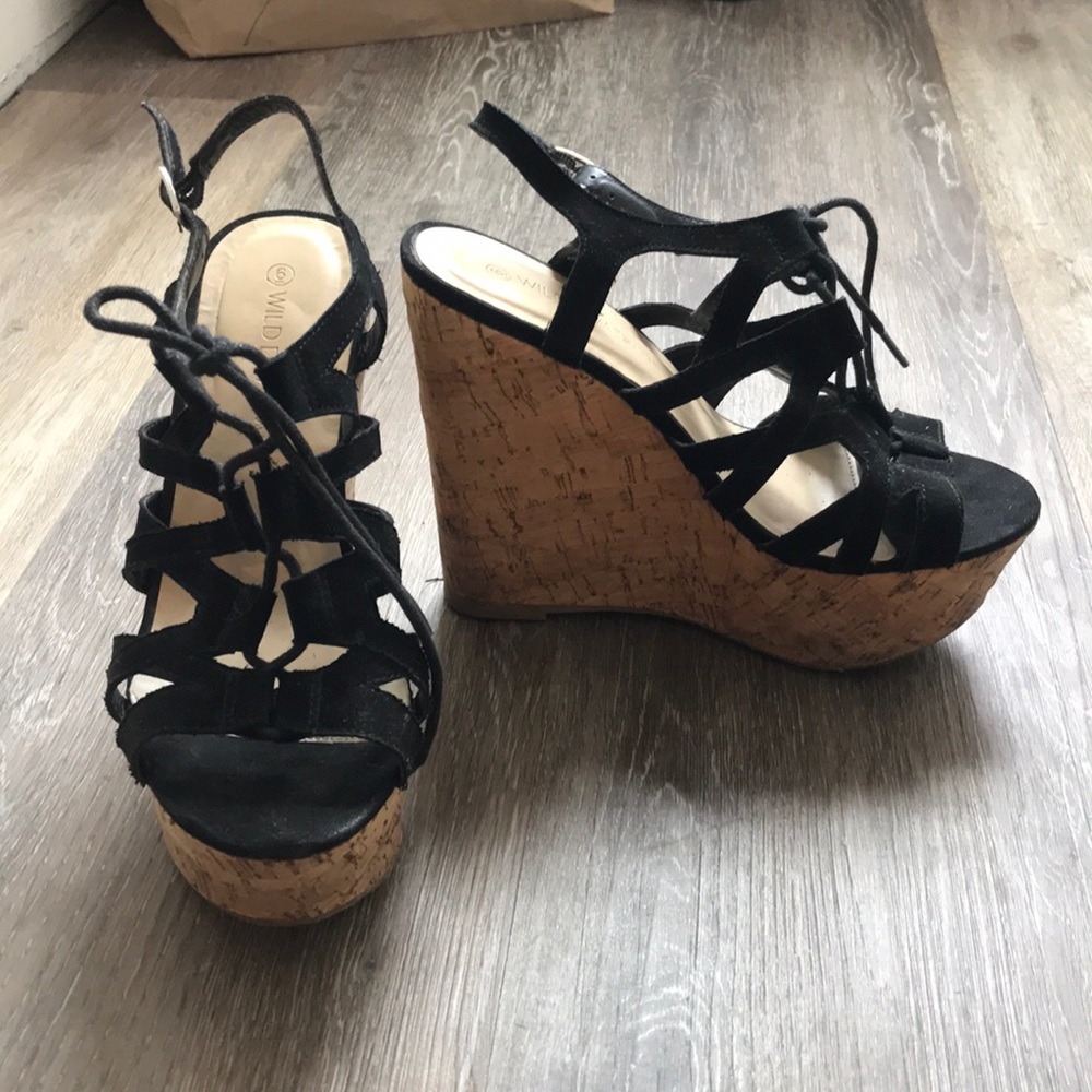 Wild Diva Black Platform Sandals